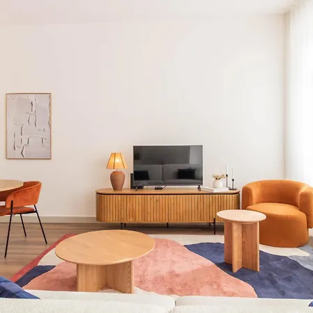 شقة Elegant 2br W Patio By Lovelystay بورتو